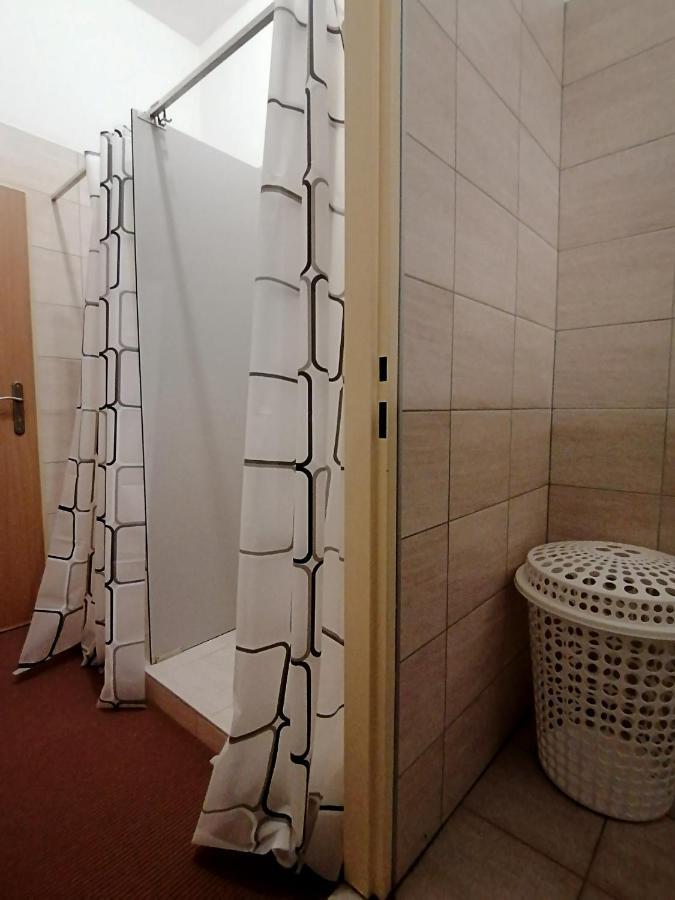 Hostel Vodna 1 Košice Esterno foto