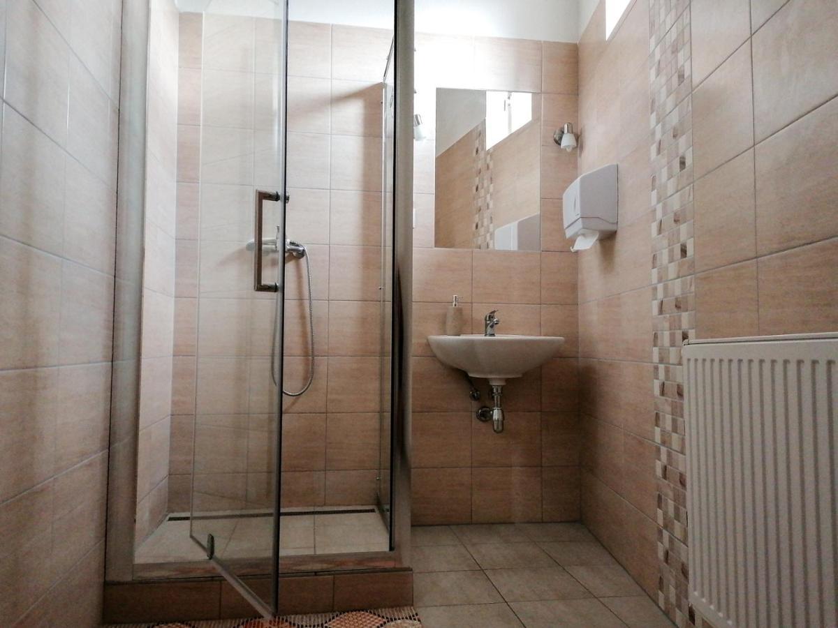 Hostel Vodna 1 Košice Esterno foto