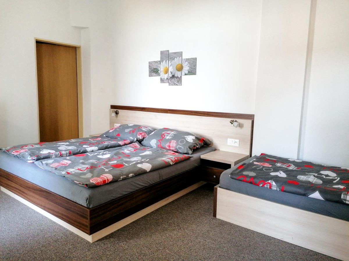 Hostel Vodna 1 Košice Esterno foto