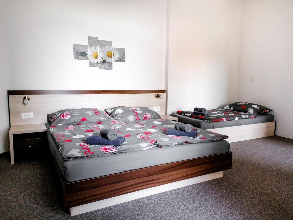 Hostel Vodna 1 Košice Esterno foto
